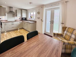 Photo 5- click for photo gallery